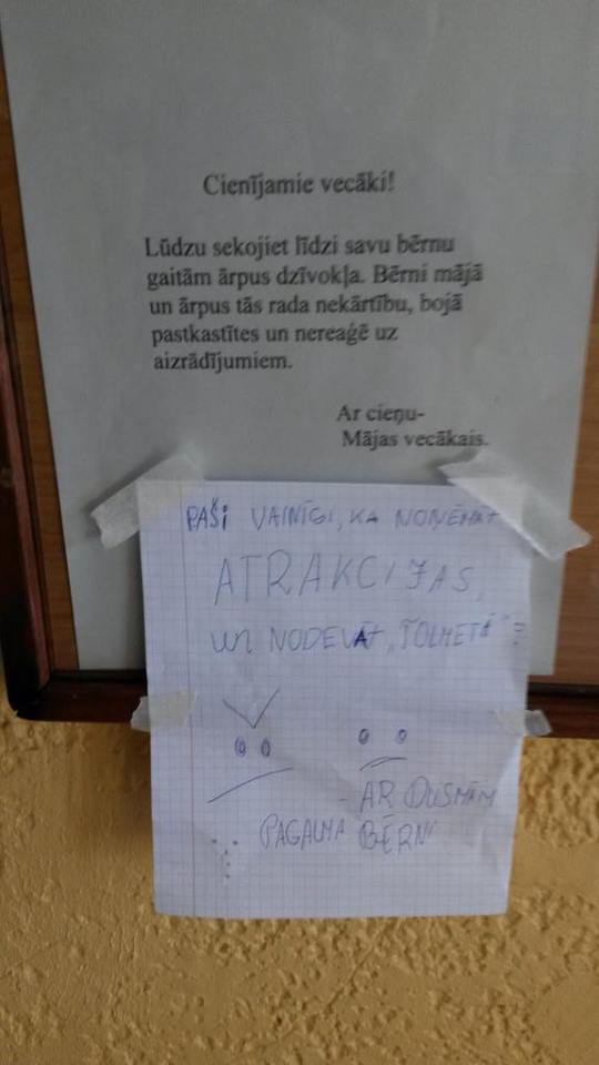 Smieklīgi: kāda pagalma bērni iestājas pret sistēmu