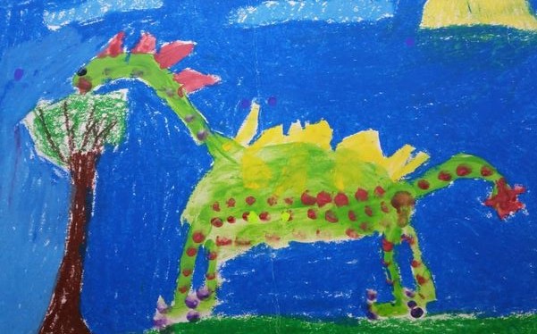  Ralfs. Mammas mīļākais zīmējums, kurā attēlots mans mīļākais dinozauriņš Garkaklis.