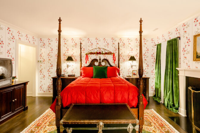 The Ultimate Christmas Sleepover: 'Home Alone' House Available To Rent For One Night Only