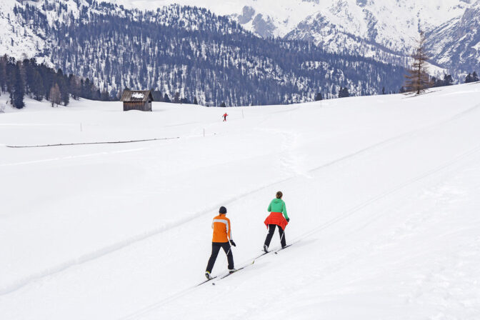 Cross-country,Skiing,In,Nature,Park,Fanes,Senes,Braies,,Dolomites,,Italy