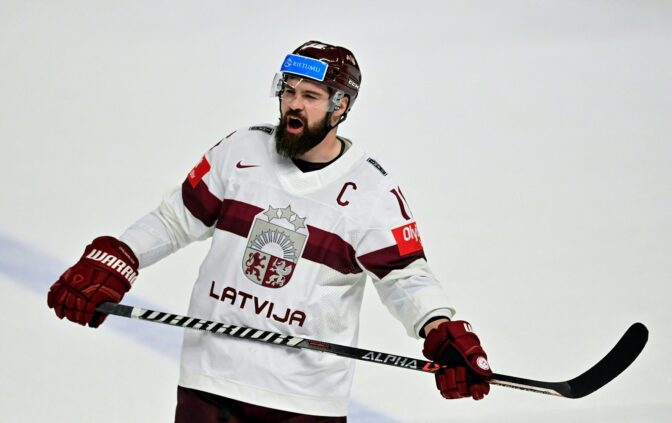 IHOCKEY-WC-2023-MEN-SUI-LAT