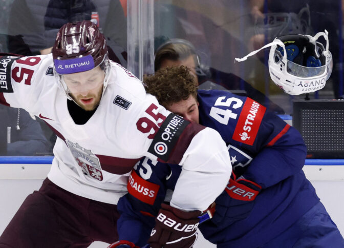ICEHOCKEY-WORLD-LVA-USA/