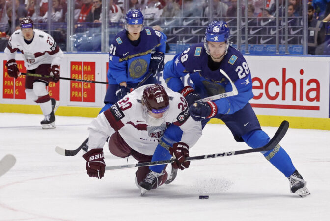 ICEHOCKEY-WORLD-KAZ-LVA/