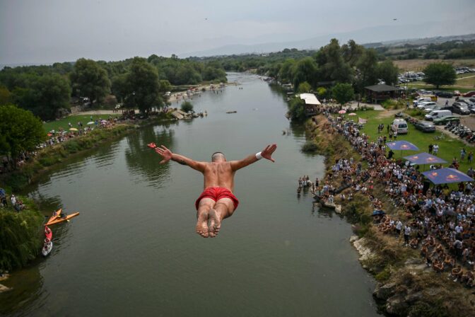 KOSOVO-DIVING-COMPETITION