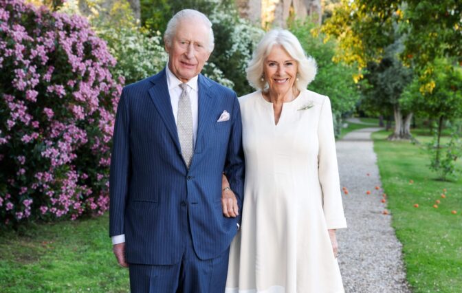 ITALY-BRITAIN-ROYALS-WEDDING-ANNIVERSARY