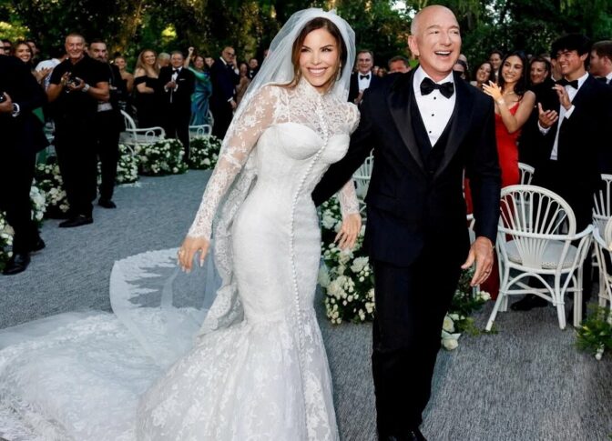 PEOPLE-BEZOS/WEDDING
