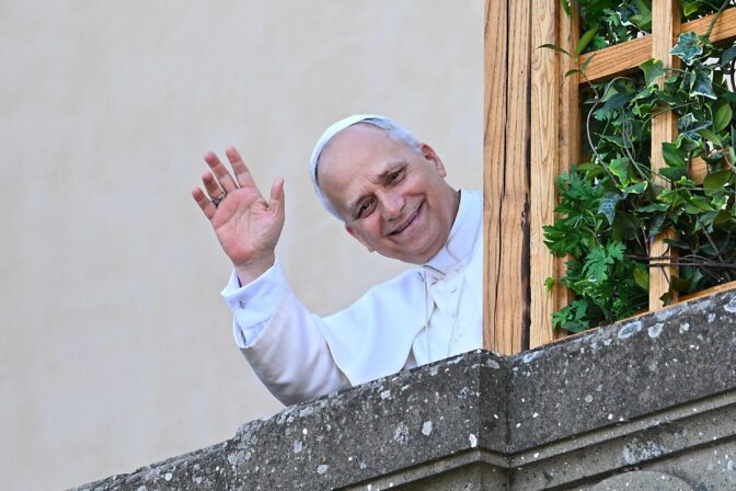 TOPSHOT-ITALY-VATICAN-RELIGION-POPE-CASTEL GANDOLFO