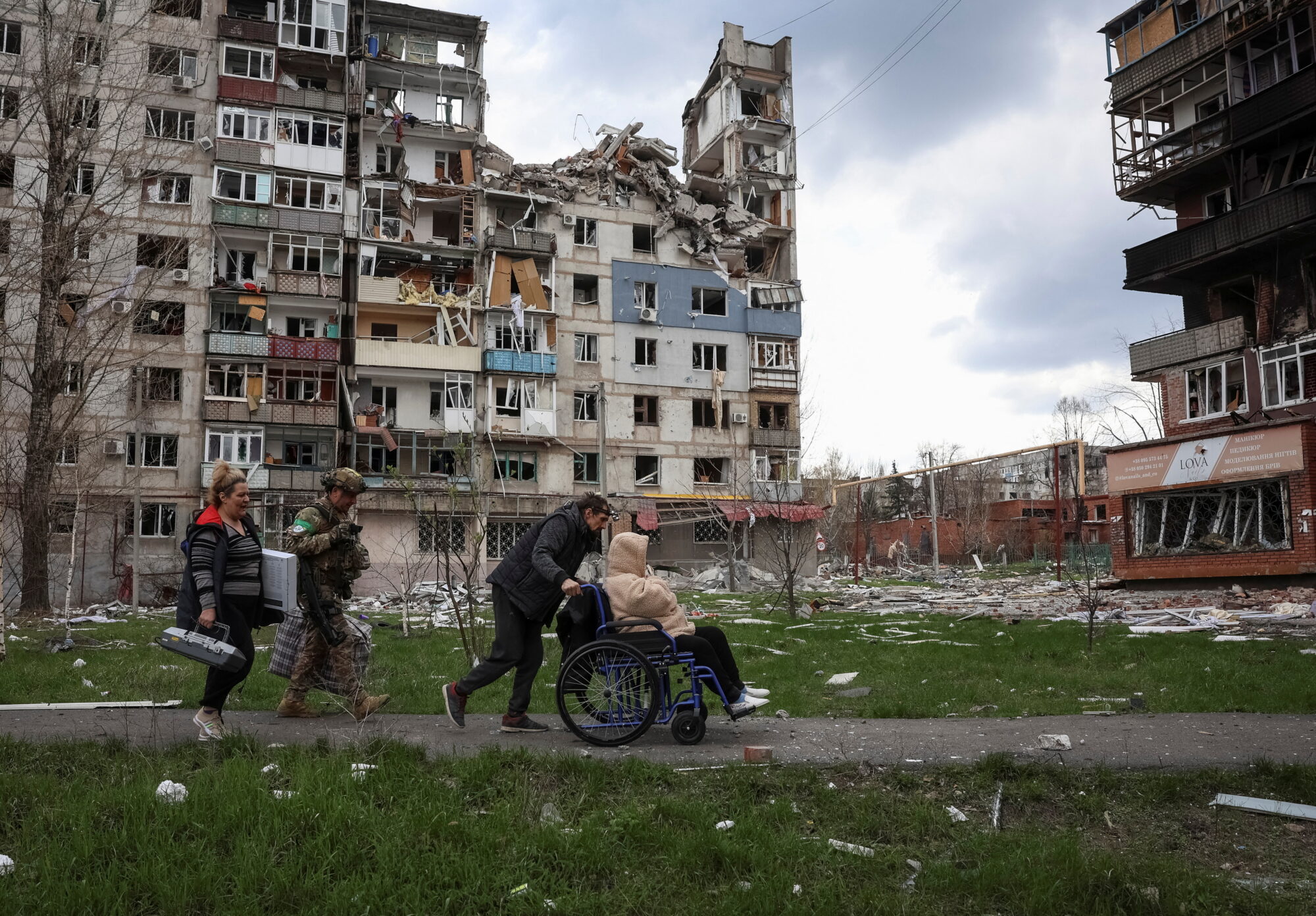 UKRAINE-CRISIS/POKROVSK-EVACUATION