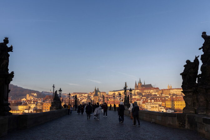 TRAVEL-CM/PRAGUE