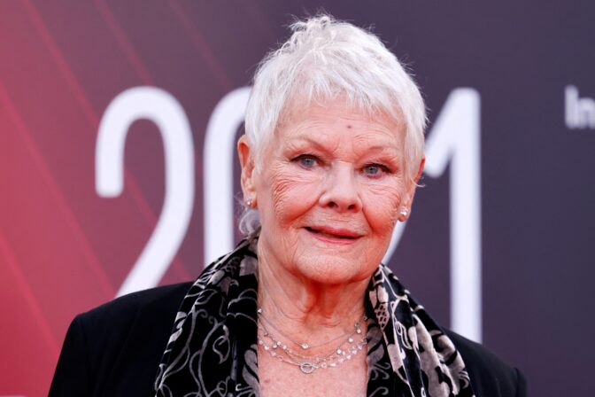 FILES-BRITAIN-ENTERTAINMENT-FILM-THEATRE-DENCH