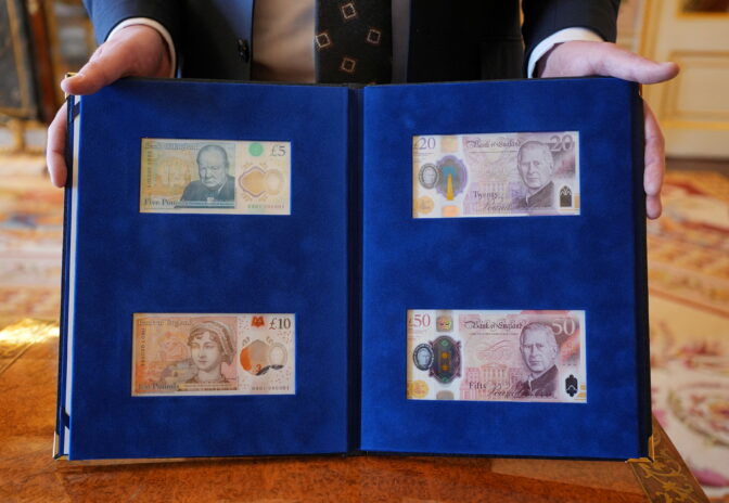 BRITAIN-ROYALS/CURRENCY