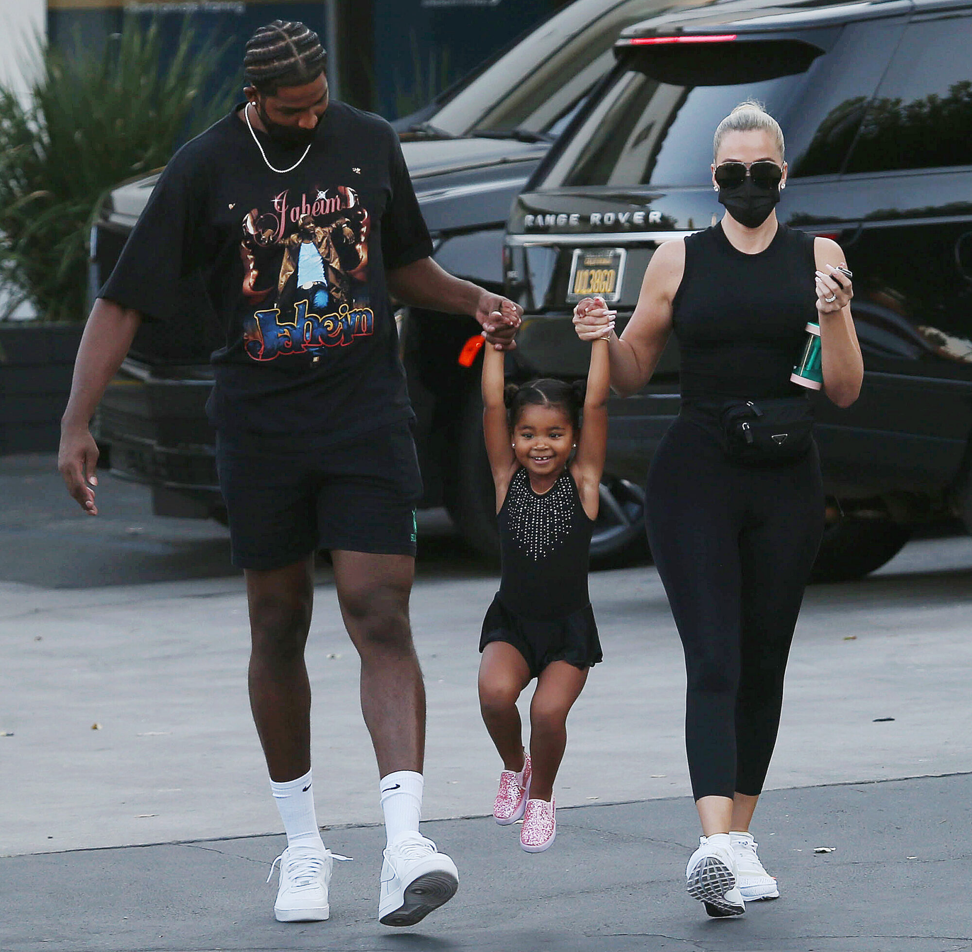 Khloe Kardashian, Tristan Thompson, True