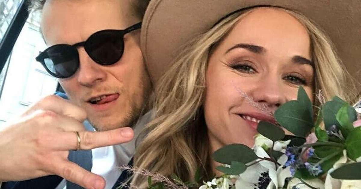Aija Andrejeva un Jānis Aišpurs slepus apprecējušies | tv3.lv