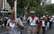 Ar mačetēm un plakātiem rokās Meksikā protestē pret studentu pazušanu