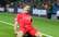 Džerārds atgriežas sākumsastāvā un gūst vārtus, Liverpool pārspēj Leicester