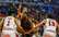Cavaliers iekļūst konferences finālā, Rockets panāk septīto spēli pret Clippers