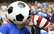 FOTO: vai amerikāņu krāšņie futbola līdzjutēji ir tikpat aizrautīgi kā latviešu hokeja fani?