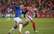 VIDEO: aizraujošā 11 metru sitienu sērijā Everton pieveic Stoke City