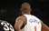 Knicks spēlētājs par godu Parīzes traģēdijas upuriem izskuj interesantu frizūru