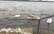 Bīstami paaugstinājies ūdens līmenis Daugavā pie Ķengaraga, ziņo aculiecinieki