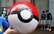 Pokemoni turpina uzvaras gājienu – sākušās šo radību ķeršanas sacensības