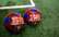 Jauki un sirsnīgi! Jaunie Barcelona futbolisti pēc spēles samīļo raudošos pretiniekus
