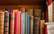 Bibliotēkas neņem pretī vecās padomju laiku grāmatas; kur tās likt?