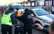 Policija bez žēlastības "sašņorē" divus 16. marta provokatorus