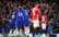 Kantē "ieliek naglu" "Manchester United" vārtos, "Chelsea" uzvar grandu cīņā