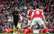 "Arsenal" un "Manchester City" spraigā duelī uzvarētāju nenoskaidro