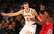 Porziņģis un "Knicks" zaudē Hārdena "Rockets"