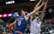 Porziņģa un Novicka duelī uzvar latvietis un Ņujorkas "Knicks"