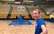 Video: basketboliste Putniņa pārsteidz pati sevi un komandas biedrenes, treniņā realizējot fantastisku metienu