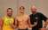 UFC cīkstonis Praiss ar neticamu sitienu, guļot uz muguras, nokautē savu pretinieku