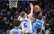 Porziņģis zem groza satiekas ar "Grizzlies" basketbolista elkoni un salauž degunu