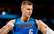 Porziņģa uguņošana nepalīdz "Mavericks" sērijas trešajā mačā pieveikt "Clippers"