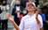 Pārsteidzošā poļu tīne Švjonteka "French Open" finālā uzvar Keninu