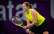 Ostapenko izcīna graujošu uzvaru Dohas WTA 500 turnīra pirmajā kārtā