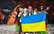 Solījām – darām: Ukrainas grupa "Kalush Orchestra" izsola "Eirovīzijas" trofeju