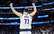 Dončiča trakais tālmetiens "noslīcina" "Clippers" komandu
