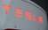 Masks ziedo gandrīz divus miljardus ASV dolāru labdarībai no "Tesla" akcijām