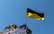 Virs okupētās Doneckas sestdien lidinājies milzu Ukrainas karogs