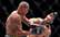 Iespaidīgajā UFC Ņujorkas šovā Pereira ar elkoņiem apber Prohāzku un izcīna vakanto čempiona titulu