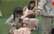 Japānā popularitāti gūst kafejnīcas, kuru apmeklētāji var glāstīt pundurcūciņas