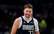 Dončičs ar filigrānu piespēli triumfē NBA dienas topā