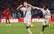 Leverkūzenes "Bayer" izcīna uzvaru UEFA Eiropas līgas pusfināla pirmajā spēlē