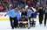 Pēc neveiksmīgas sadursmes NHL tiesnesis Danings no laukuma tiek nonests uz nestuvēm