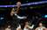 NBA TOP 10 triumfē Saimonsa uzvaru nesošais sirēnlauzis