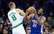 Porziņģa "Celtics" pirmajā spēlē pēc "All Star" mača izbraukumā sagrauj Filadelfijas "76ers"