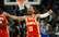 Janga sarežģītais uzvaras metiens pret "Pistons" iekaro NBA TOP 10